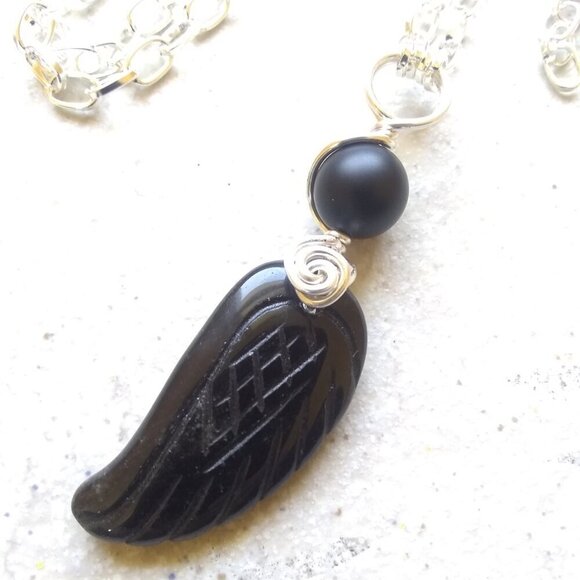 Carved Black Onyx Wing Necklace & Earring Set - Stress Bereavement & Protection - Picture 8 of 10
